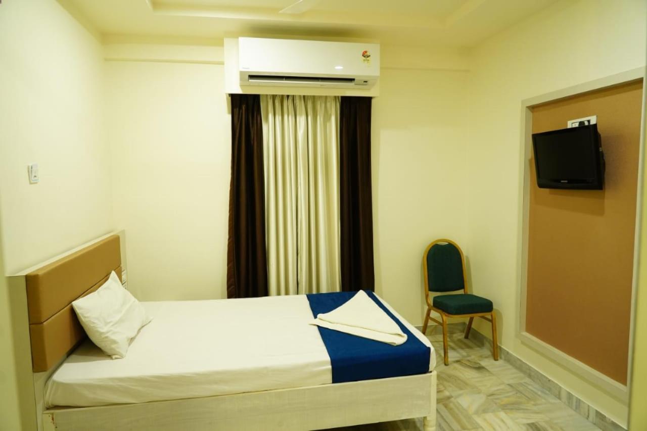 Hotel Swagath Grand Miryalaguda Miriālgūda Extérieur photo